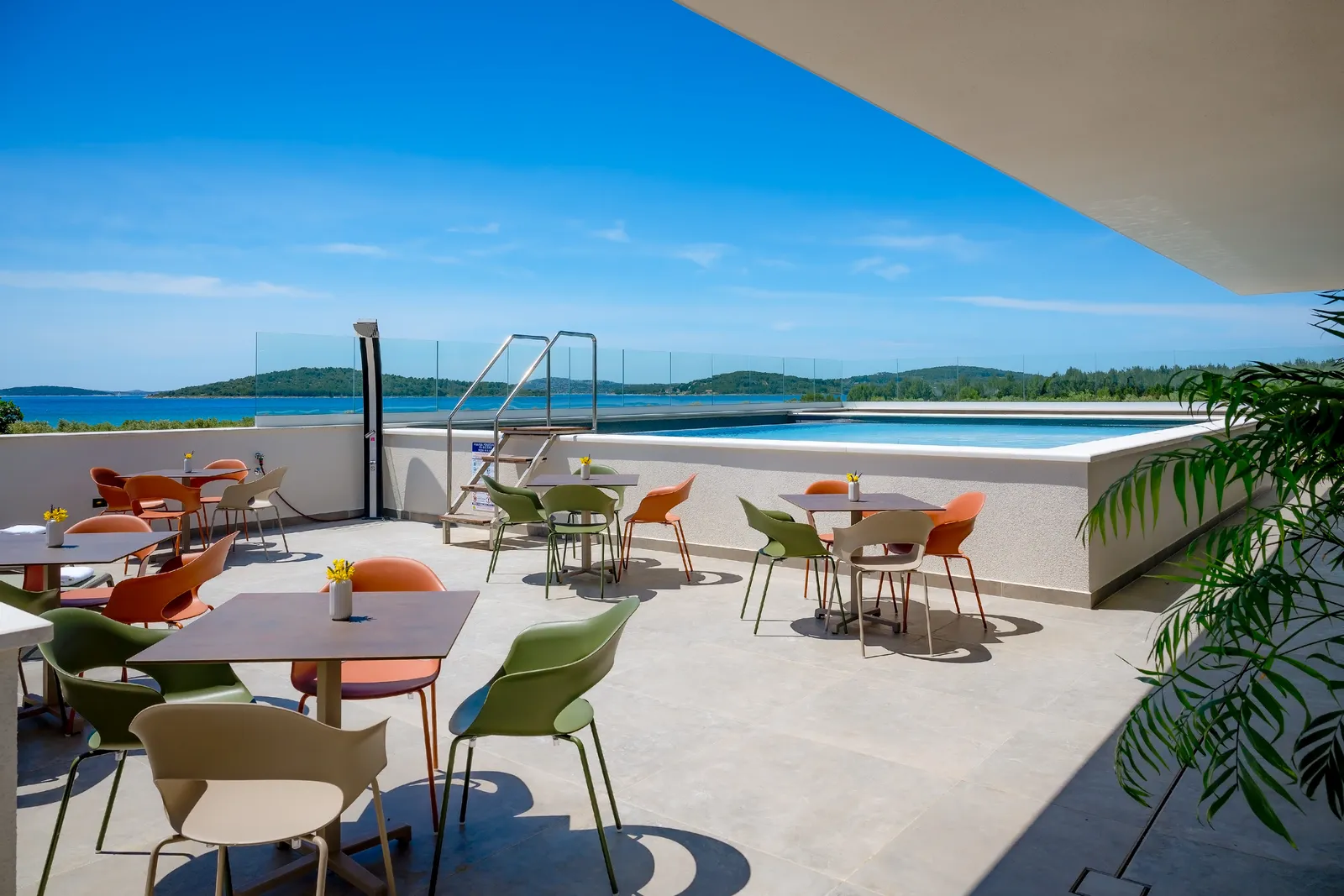 Bar in Sibenik mit Top Aussicht auf das Meer